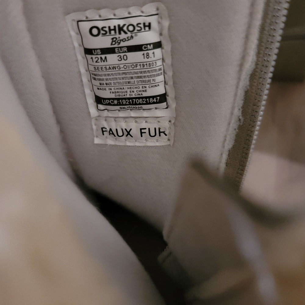 OshKosh B Gosh Boys Girls Boots Size 12M Taupe Shoes Faux fur -New without tags - Picture 3 of 6